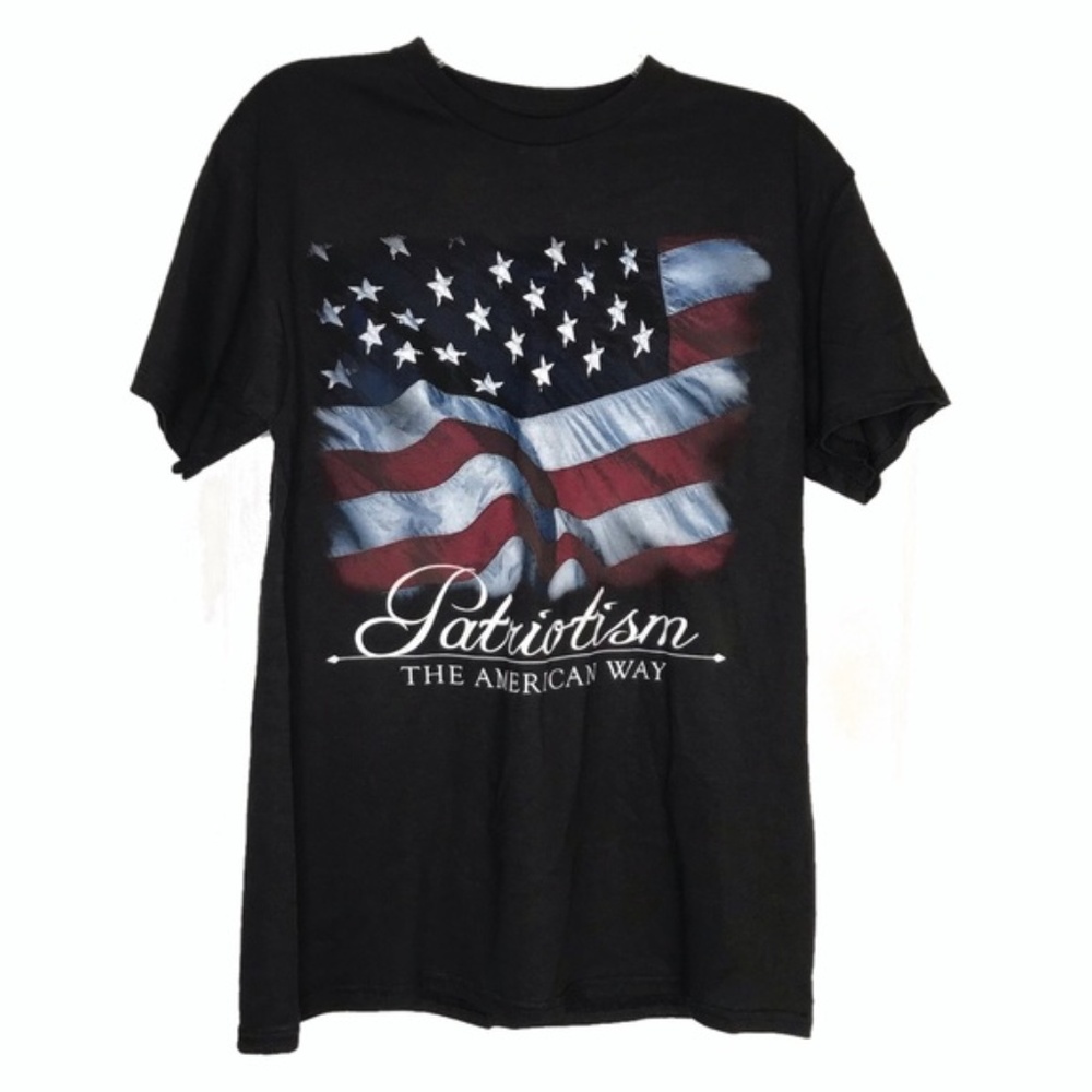 NWT graphic print t shirt M